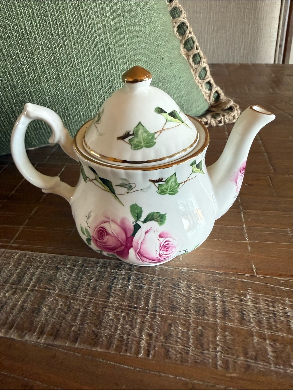 Vintage Allyn Nelson Collection Rose & Ivy Bone China Teapot Gold Trim England